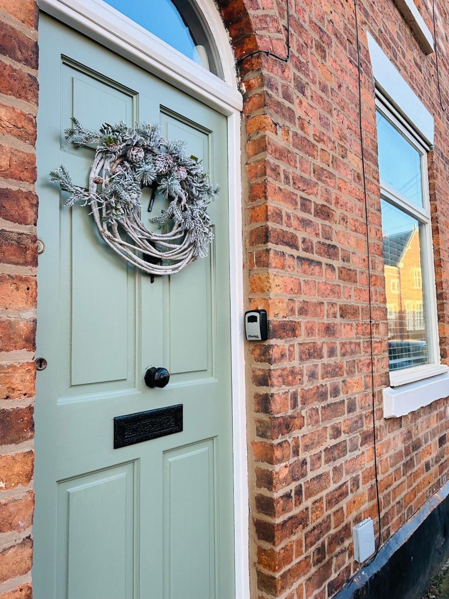 Overleigh Cottage, With Optional Hot Tub Hire Chester Bagian luar foto